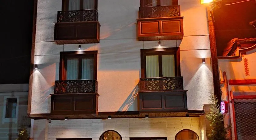 L'Hotelpz - Image 1