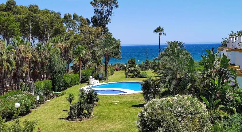 Spacious Beachfront Town House in Estepona with Fully Equipped Kitchen, Pools, Garden, Sea View - Image 1