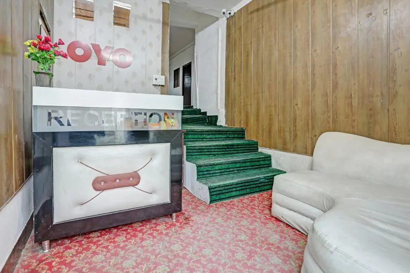 Hotel O by OYO Signature View - Image 1
