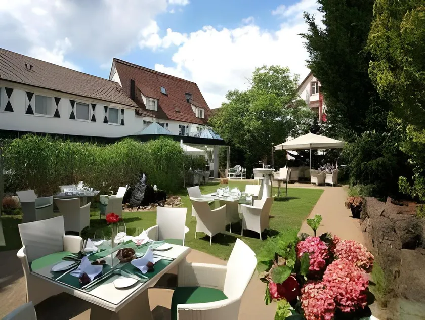 Hotel-Restaurant Arneggers Adler - Image 1
