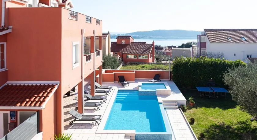 Apartman Rita with pool - Image 1