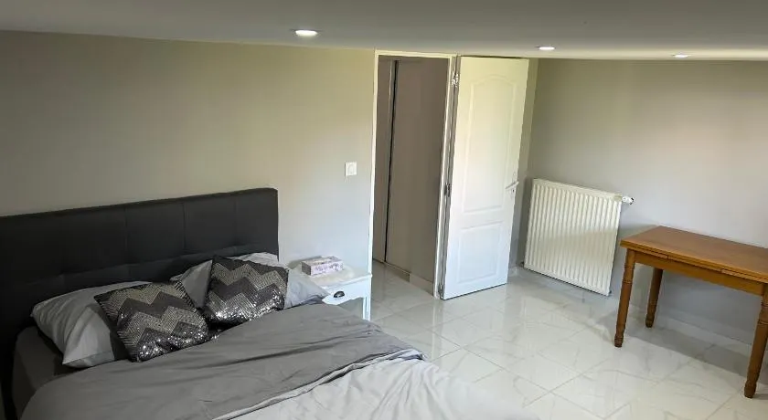 Chez Lina - Image 1