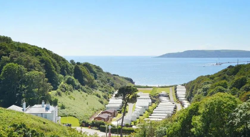 Bovisand Lodge Holiday Park, Beachside Location & Indoor Heated Pool - Image 1