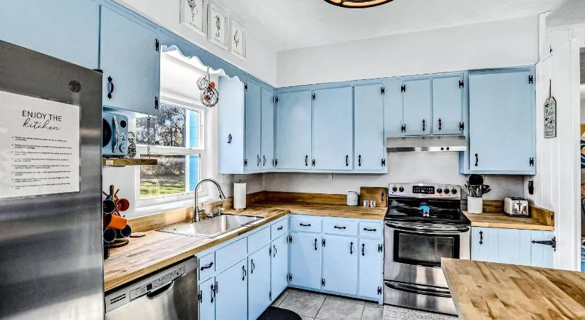 Edgewater- River Cottage - Image 1