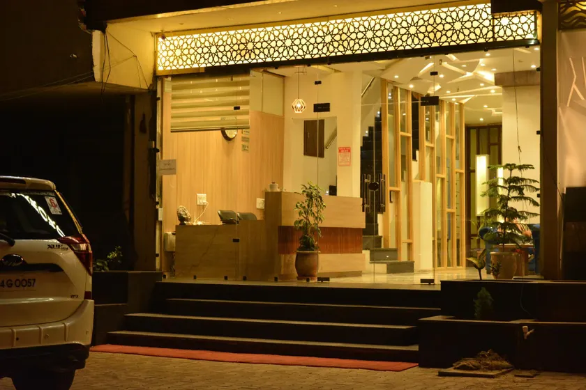 Hotel JP Vista - Image 1