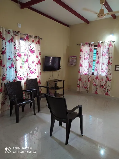 Garden Villa - Image 1