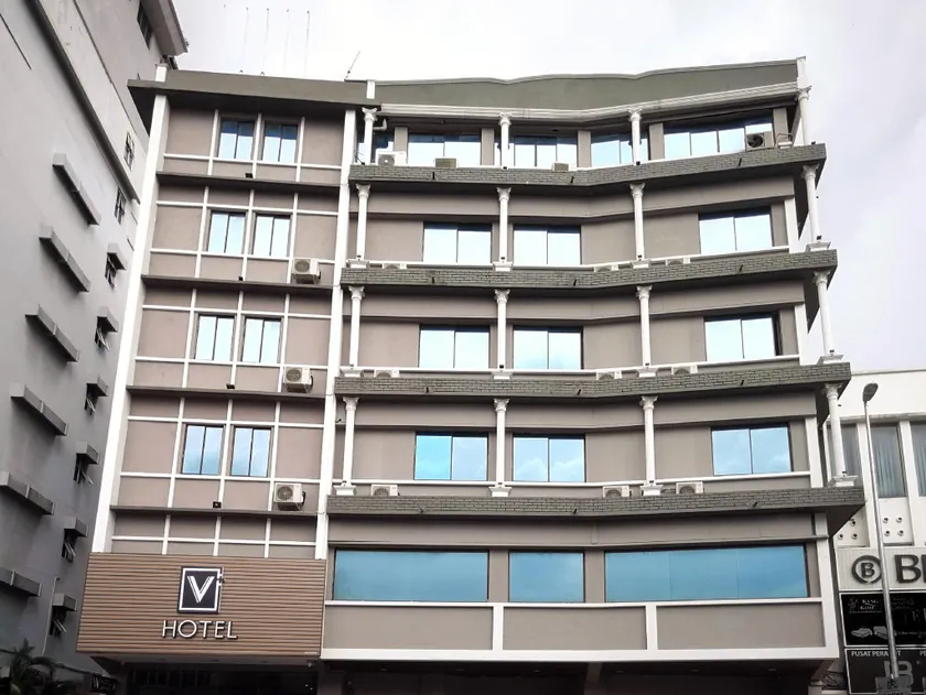 V Plus Hotel Ipoh - Image 1