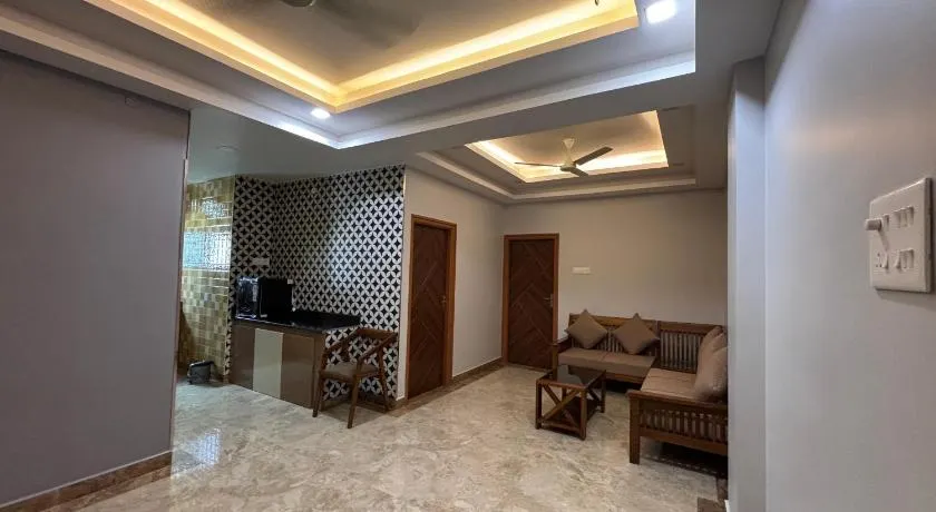 Srirangam Service Apartment - Image 1
