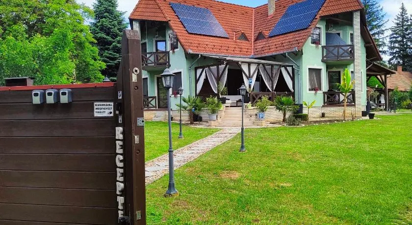 Balaton Garden - Image 1