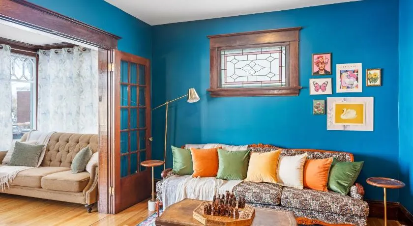 Beautiful Victorian Home Located Downtown Moncton - Image 1