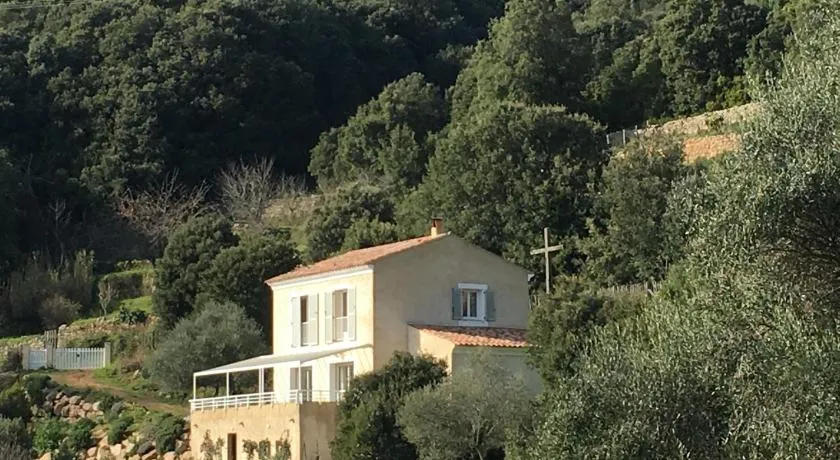 La Maison de la Fontaine - Image 1
