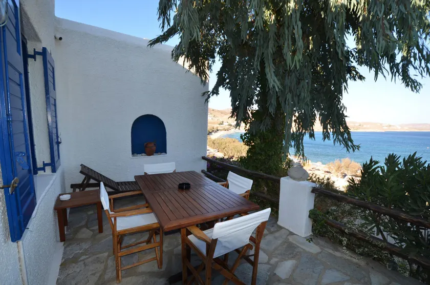 Villas Kalafatis Apartments - Image 1