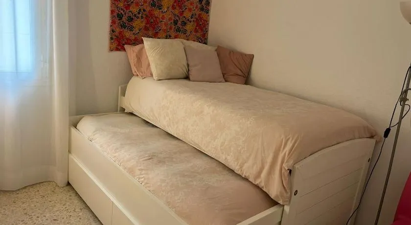 Habitación Cuki , baño privado - Image 1