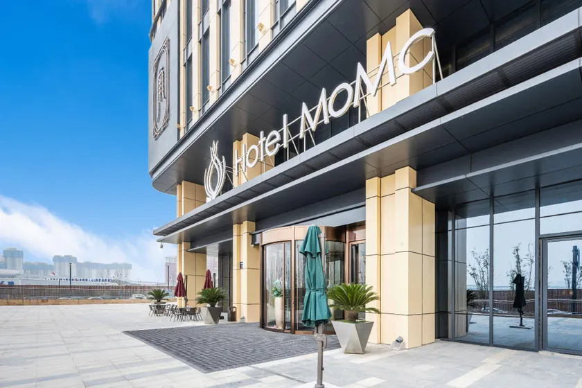 ManLan Hotel - Image 1