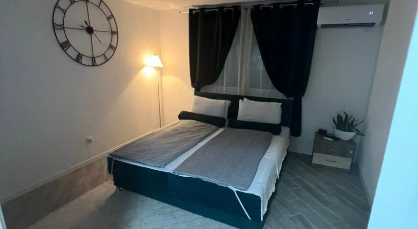 A&A Apartments - Image 1