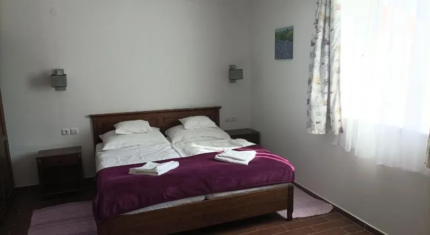 Thermália Vendégházak - Levendula Apartman - Image 1
