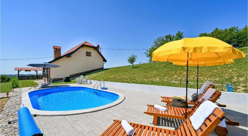 Pet Friendly Home In Slavetic - Image 1