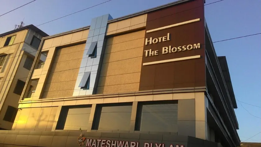 Hotel The Blossom - Image 1