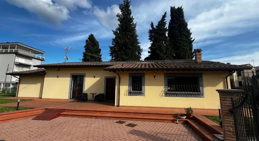 Antico Granaio di LEO Via Antonia 60 - Image 1