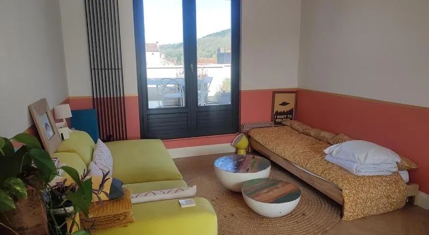 Rooftop 75 m2, appt 65 m2, 2 rooms, coeur Cahors - Image 1