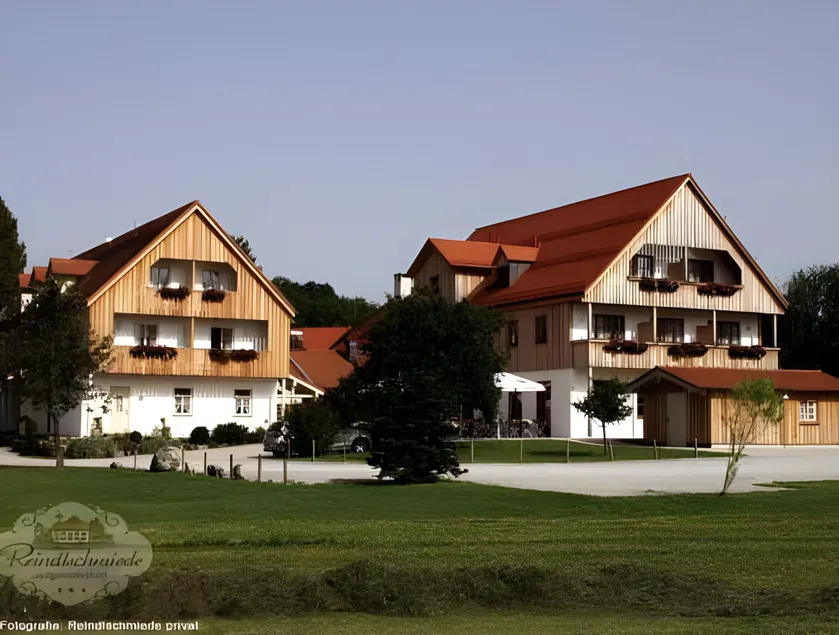 Landgasthof - Hotel Reindlschmiede - Image 1