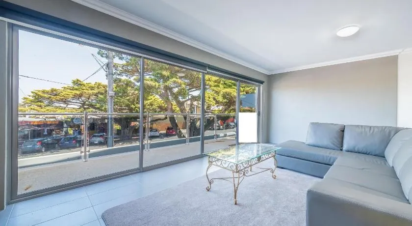 1-83 Thompson Avenue, Cowes - Image 1