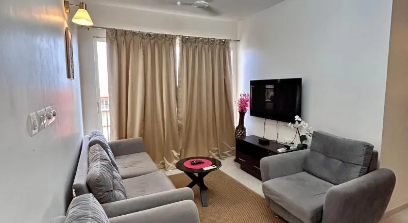 Good Stay 2 BHK With Pool View Apartment 6km from Airport, -805 - Image 1