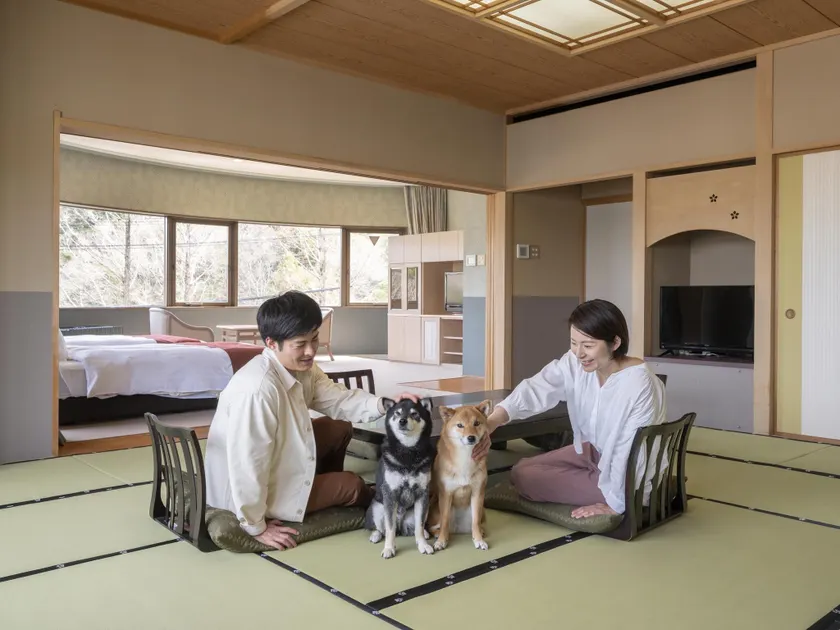 Wan Wan Paradise Hamanako - Image 1