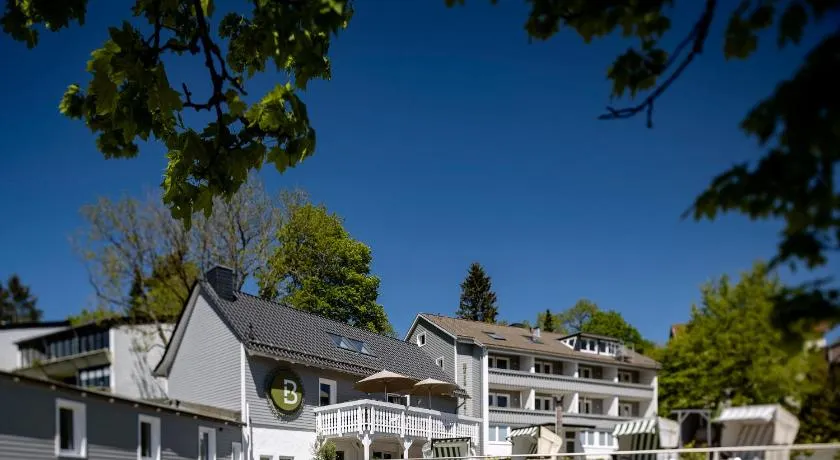 Berg und Tal Hotel & Apartments - Image 1