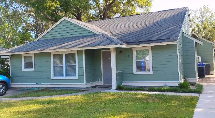 pet friendly, private, spacious and ready for you! - Image 1