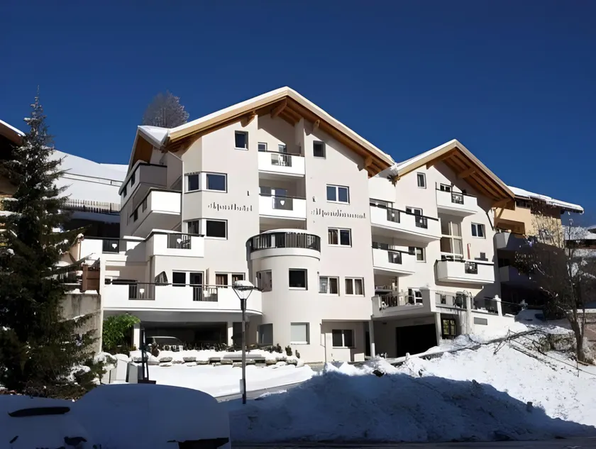 Aparthotel Alpendiamant Serfaus Wachter GmbH - Image 1