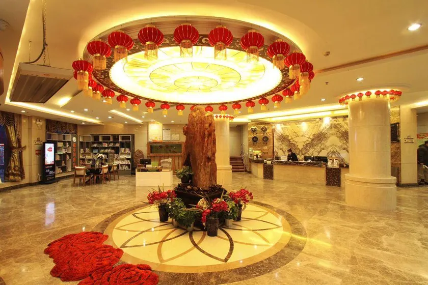 Yin Quan Hotel - Image 1