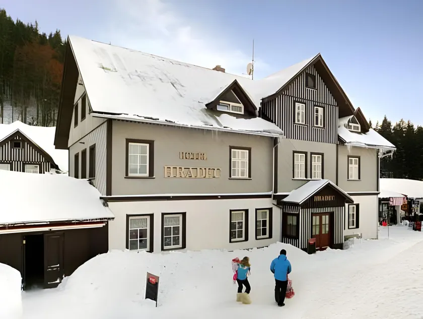 Hotel Hradec - Image 1