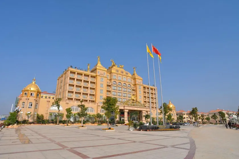Guoan Holiday Hotel - Image 1