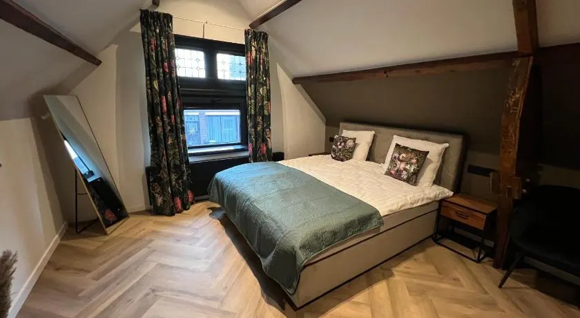 Boutique Hotel de Kade Zaandam-Amsterdam - Image 1