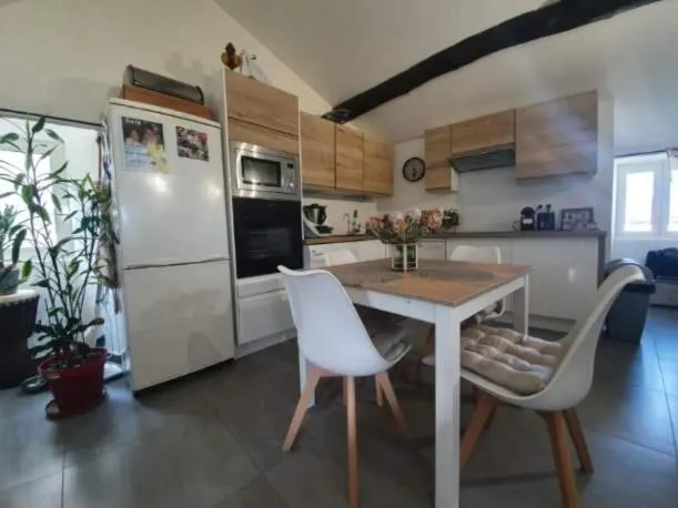 Petit duplex atypique - Image 1