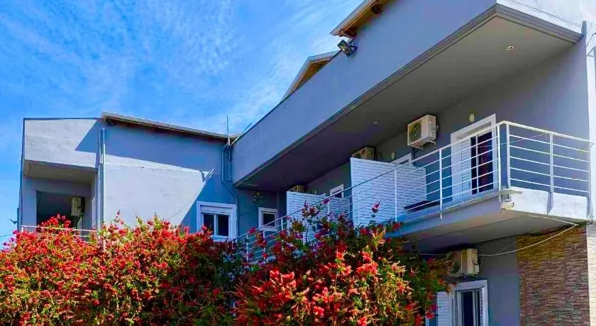 Villa Preveza Apartments - Image 1