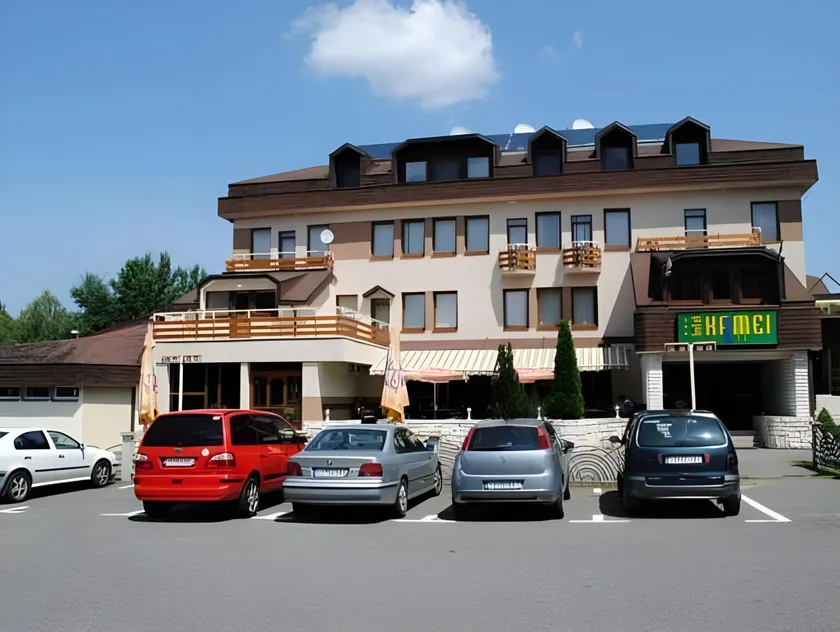Hotel Kamei - Image 1
