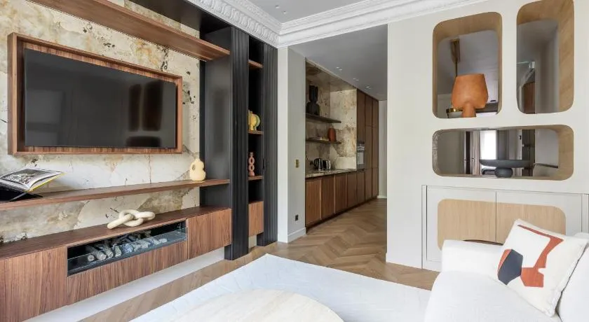 HIGHSTAY - Luxury Serviced Apartments - North Marais 2 - Image 1
