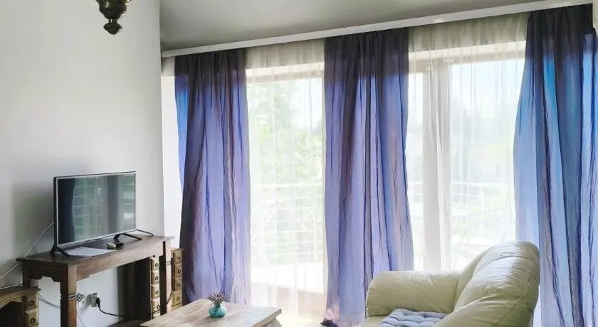 Silver House Apartman - Image 1