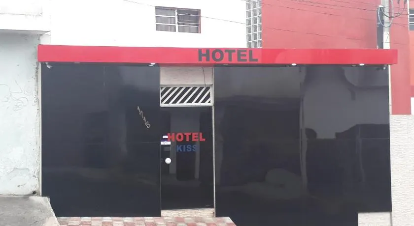 HOTEL KISS - TABOÃO DA SERRA - Image 1