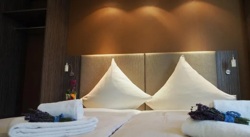 Myhotel - Image 1