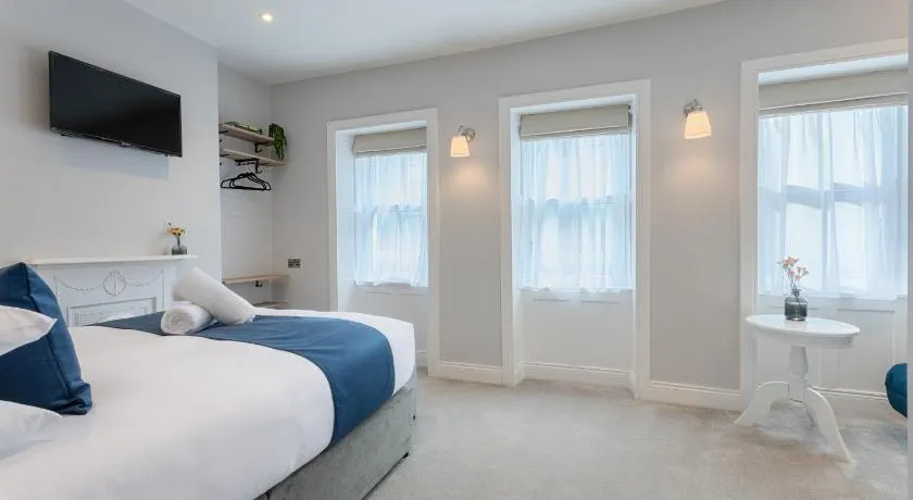 Number 31 Boutique Townhouse - Image 1