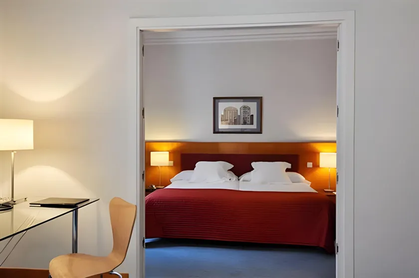 Suite Prado - Image 1