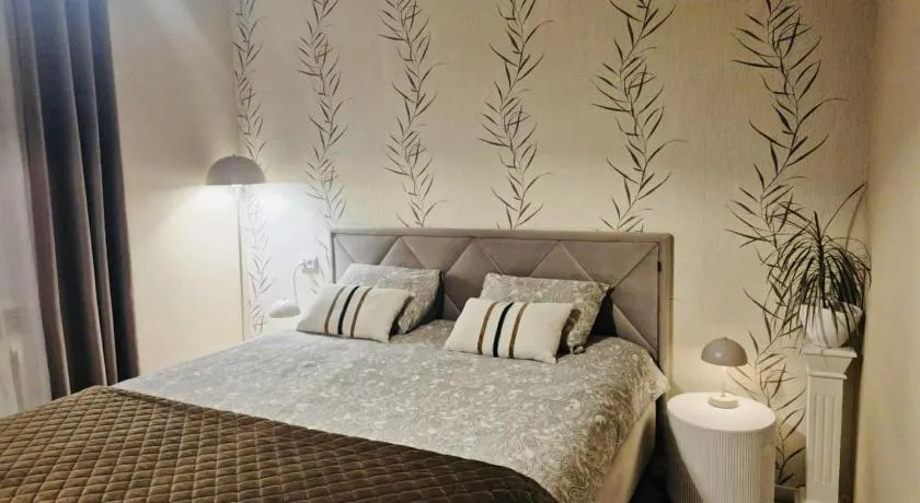 Holiday Apartments 10 - Image 1