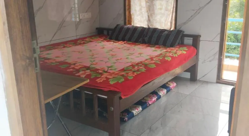 Nachiyar Hotel - Image 1