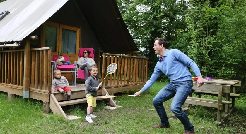 Camping le Nid du Parc - Image 1