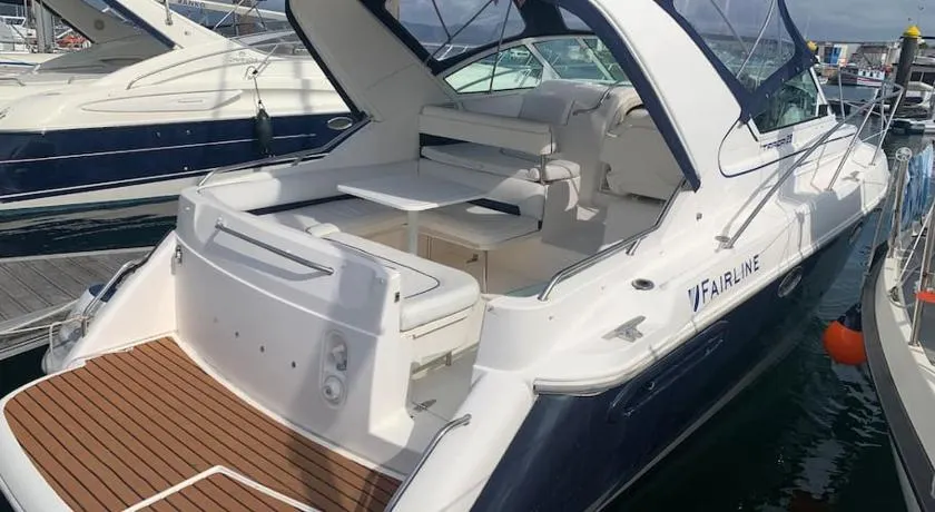 Barco con parking y duchas gratuitas - Image 1