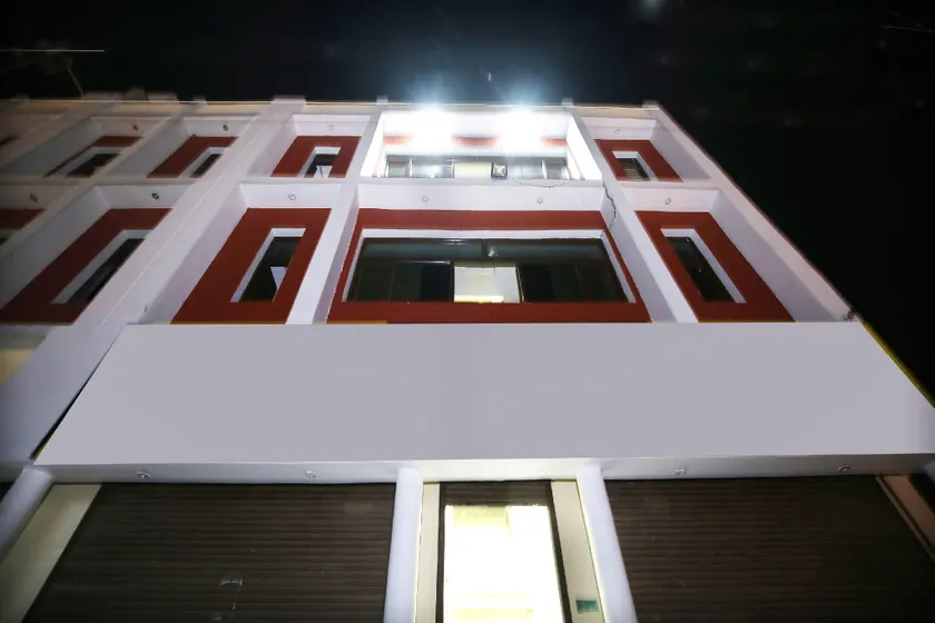 Hotel Sartaj - Image 1