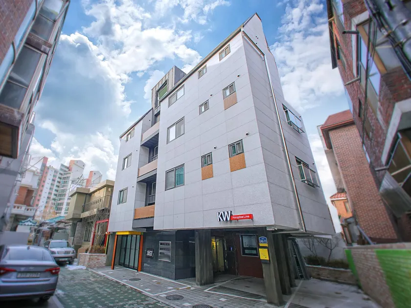 Hostel BB Hongdae Line - Image 1